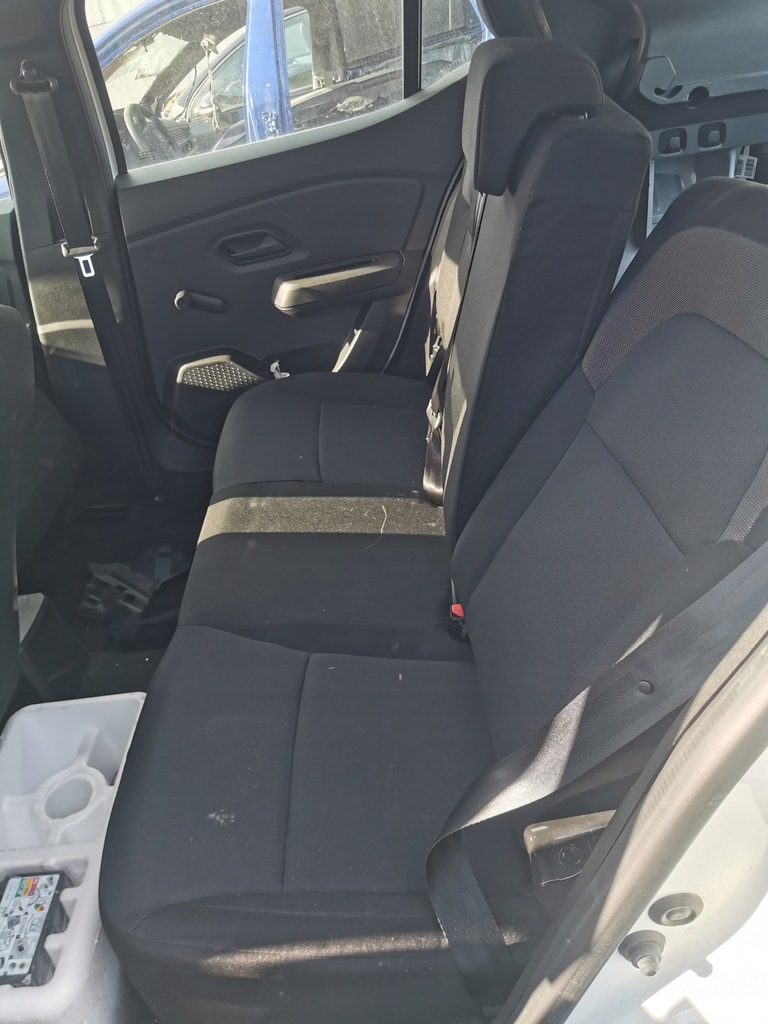 фото №1, Dacia sandero iii stepway сидіння заднє сидіння комплект