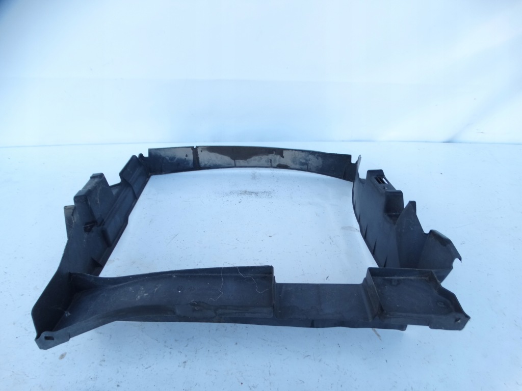 фото №1, Dacia duster i 10- впуск повітря 215596594r