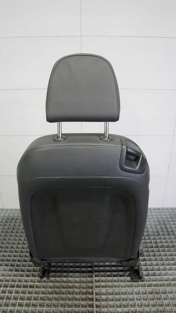 фото №11, Сиденье сиденья правый левый заднее сиденье кожа s-line подогрев audi a5 8t coupe