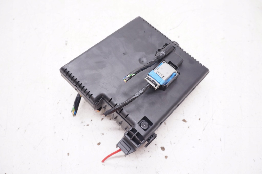 Volvo s60 1 v70 2 xc90 1 блок керування коробка запобіжників rem 30786646 в Україні