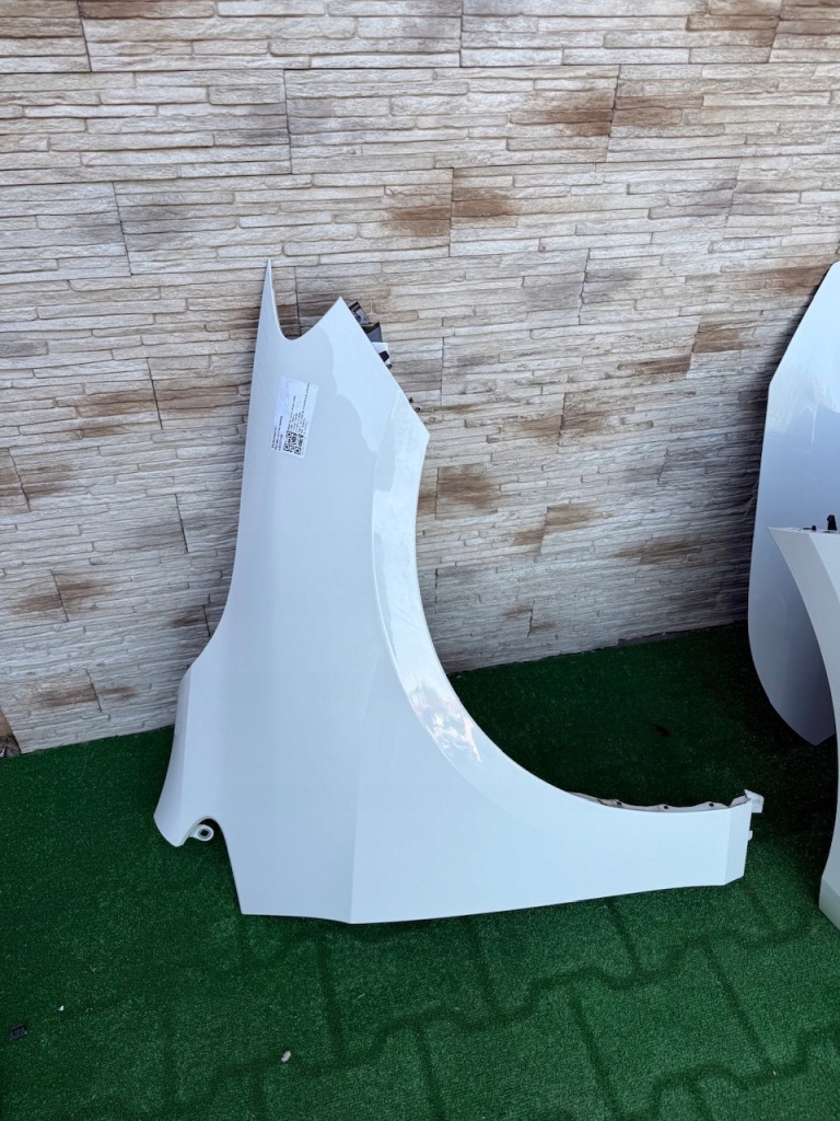 Купить Капот крылья бампер ремень радиатор лампы bmw 2 u06 a300