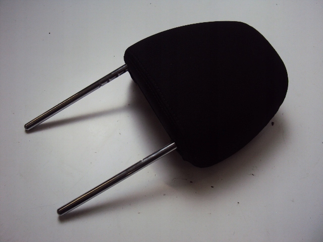 фото №4, Подголовник перед alfa romeo giulietta