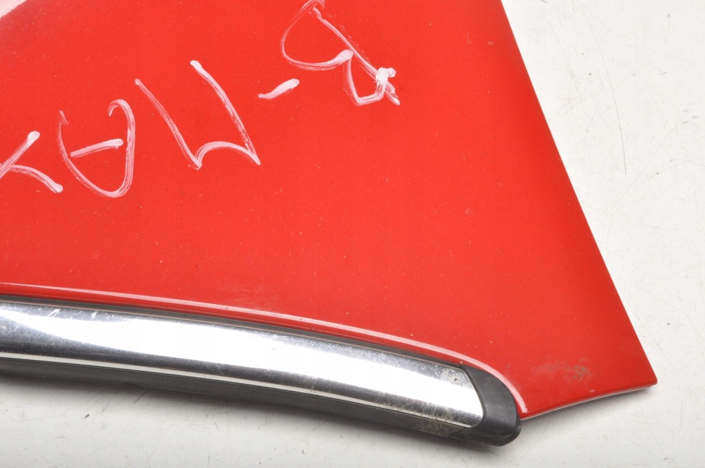 фото №4, Ford b-max накладка крыло правый задняя av11-r29612-cew