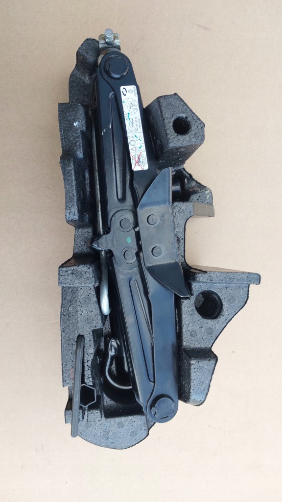 фото №2, Домкрат renault megane iii scenic iii 995500002r