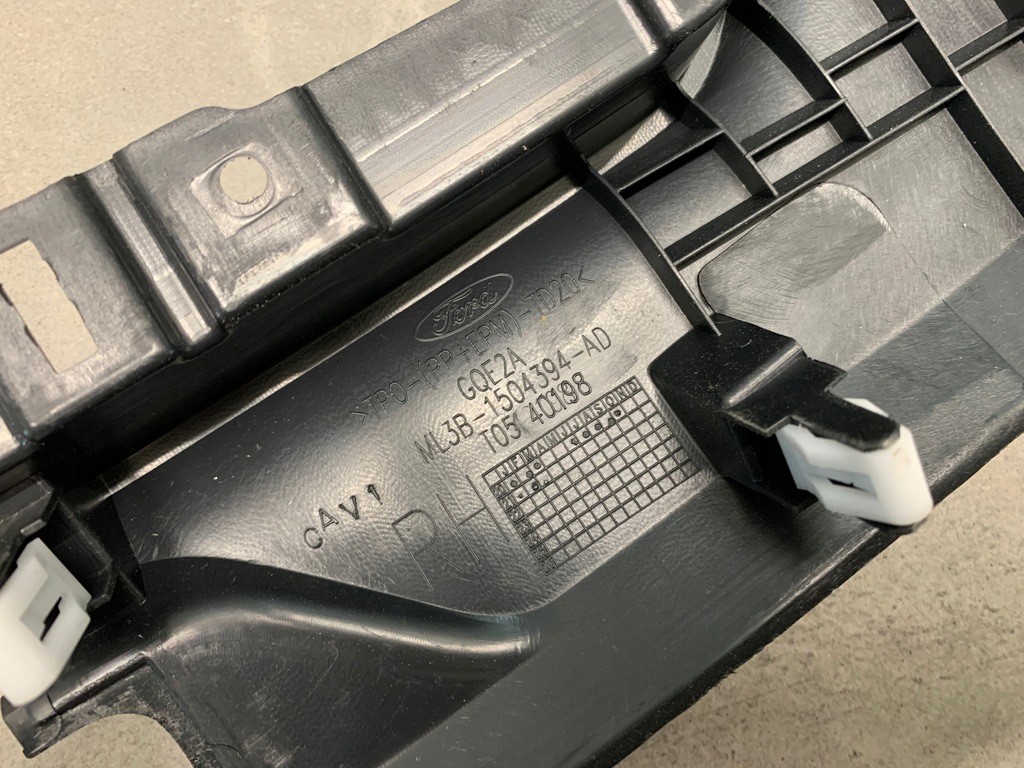 фото №9, Приборная панель заглушка подушка пассажира w панель ford f-150 2021- czarna комплект