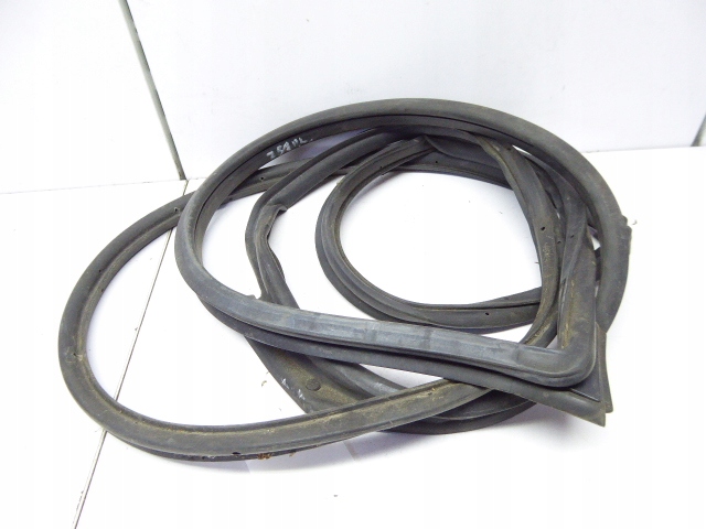 фото №1, Murano z51 прокладка дверь перед левая 5d