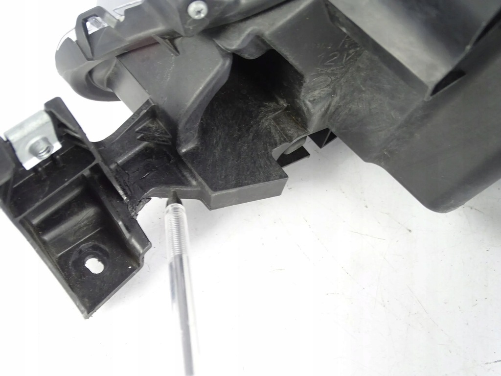 фото №8, Лампа перед передняя правая eclipse cross full led