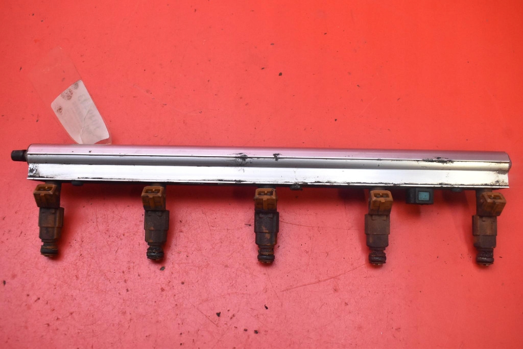 фото №1, Молдинг упорскування volvo xc90 1 i 2.5 t 210 km awd 02-06