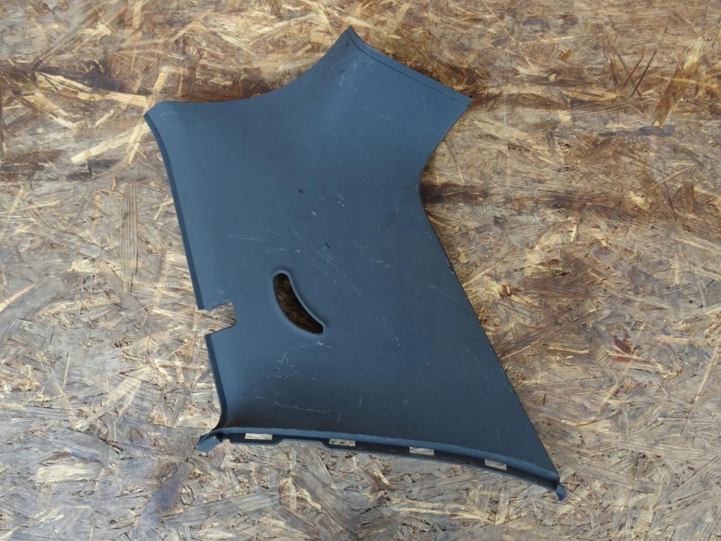 фото №1, Audi a3 s3 8l 3d lift защита обшивка стойка правое задняя задние