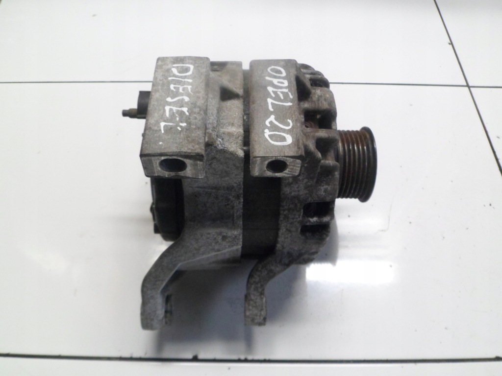 фото №2, Opel insignia 2.0cdti генератор 39007852