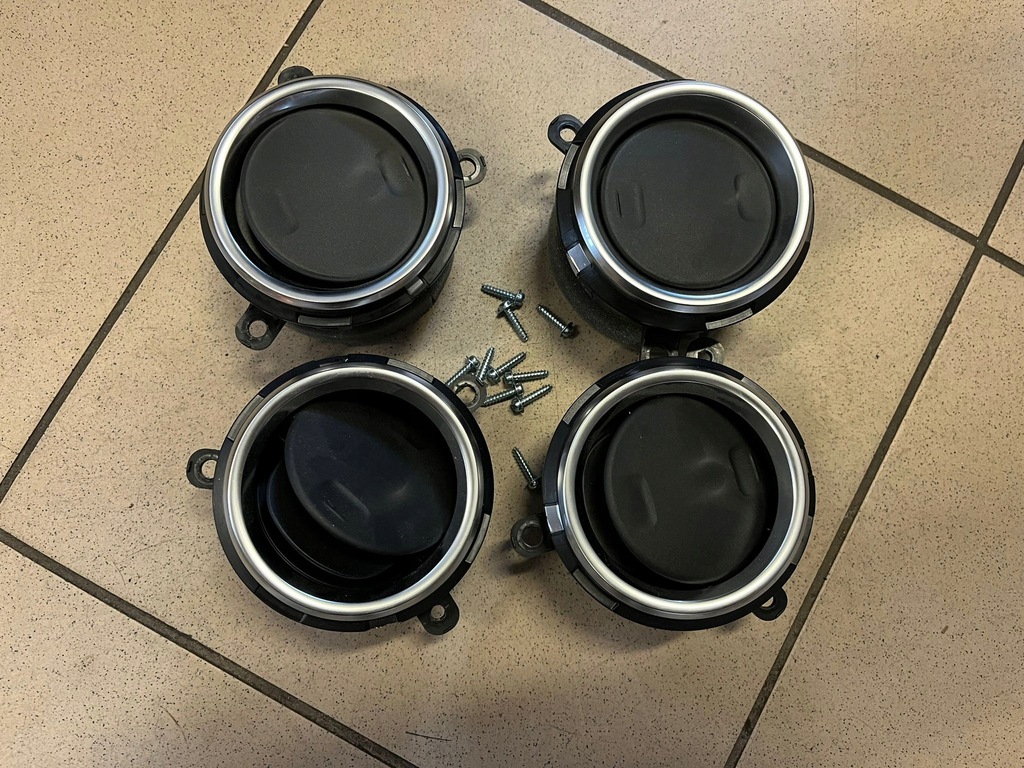 фото №1, Воздуховод впуск решётка воздуха jeep wrangler jl