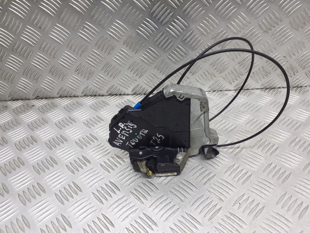 фото №1, Замок дверь левый перед toyota avensis t25 1.6