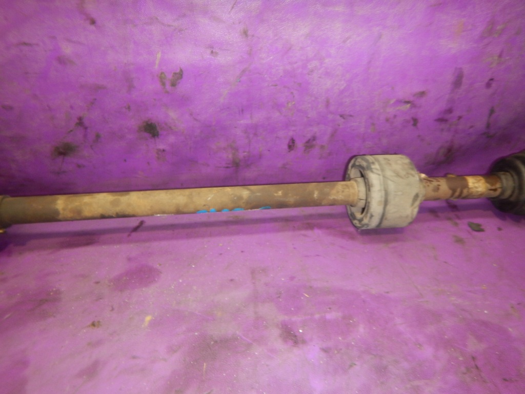 Lancia ypsilon y 1,2 8v привідний вал права Доставка