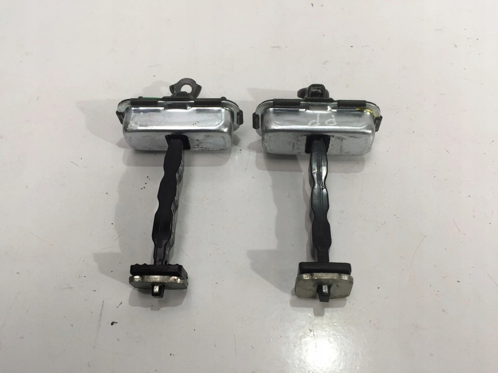 фото №1, Kia optima iv 2017 обмежувач двері перед лівий