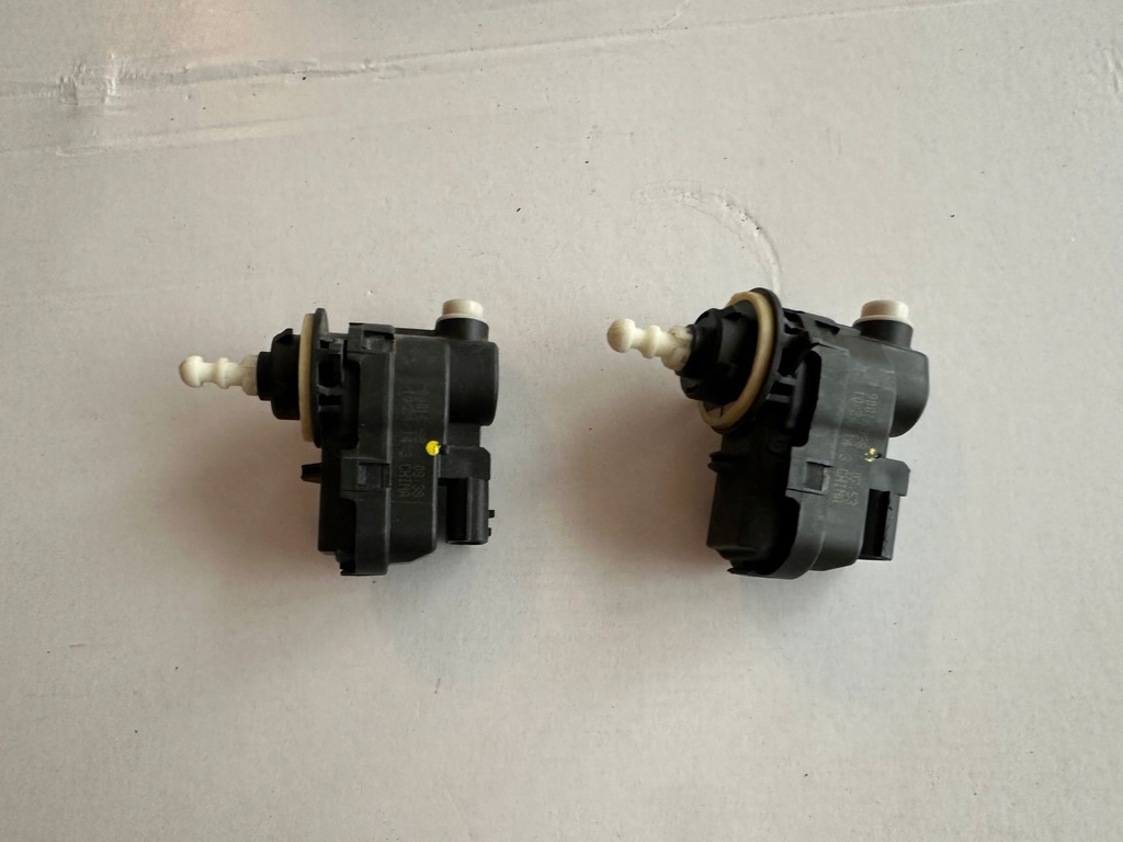 фото №1, Моторчик регулировки лампы 90016098 ford ecosport ii