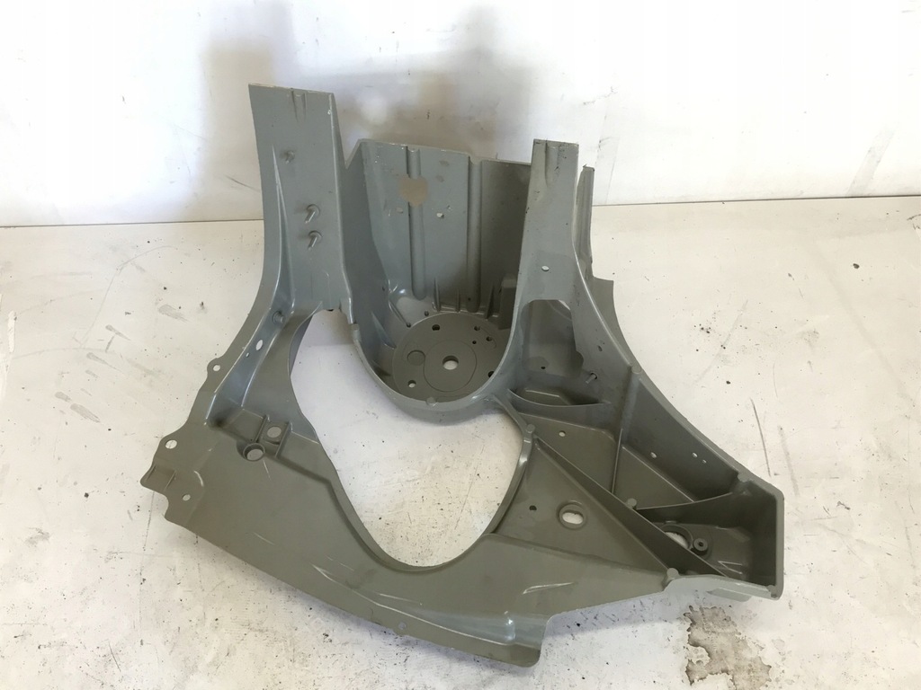 фото №4, Tesla s четверть правая чашка лонжерон