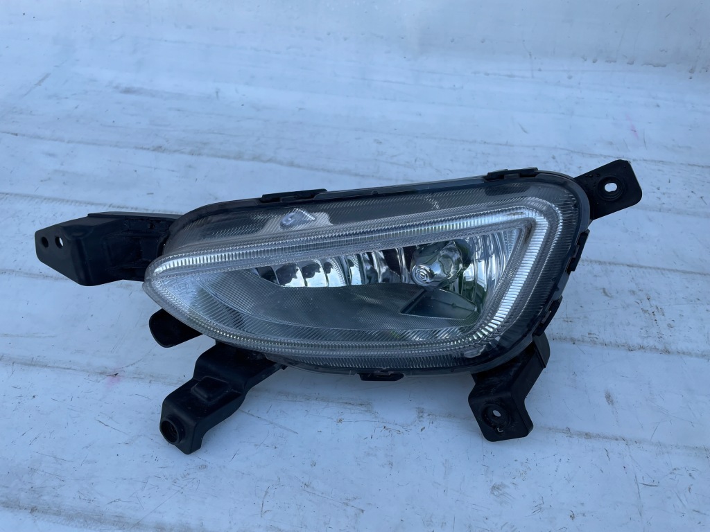 фото №1, Tucson ii 15-18 противотуманная фара правый 92202-d7000 оригинал