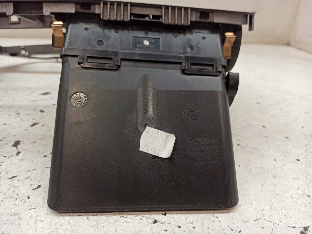 фото №10, Ford kuga mk1 08-12 рамка радіо кліматронік 3m51 18522ddw