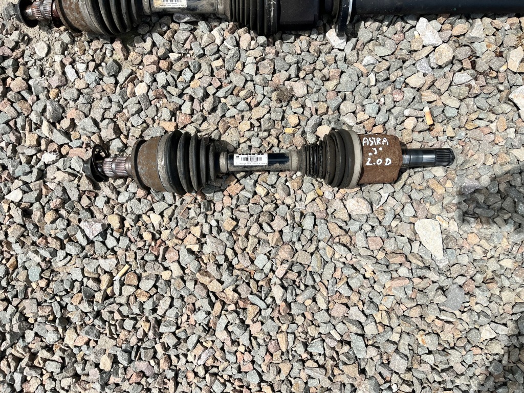 Купить Приводной вал передняя левая сторона opel astra j 13335137