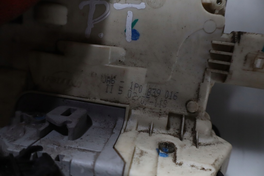 фото №4, Замок крышки багажника seat leon ii