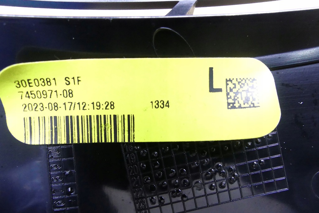 Bmw x3 g01 lci 20dx xdrive m-pakiet 23r. 18km захист решітка багажника ліва в Україні