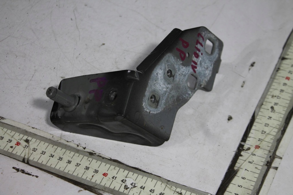 фото №4, Кронштейн поперечина правий перед 641802835r clio iv