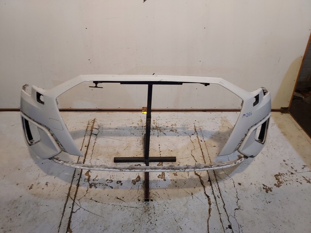 Купити Бампер audi a3 8y0 20+ перед nr m286