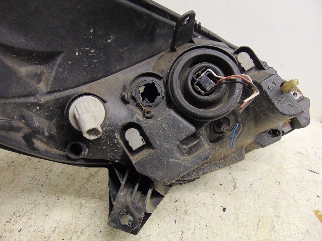 фото №13, Лампа ліва перед передня dacia sandero 1 i 2008r- europa