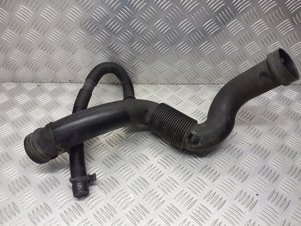 фото №1, Труба впускний повітря audi a2 1.6 fsi 8z0129627d