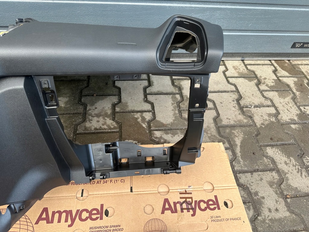 фото №14, Ford b-max 17r консоль приборная панель ремни подушка безопасности комплект