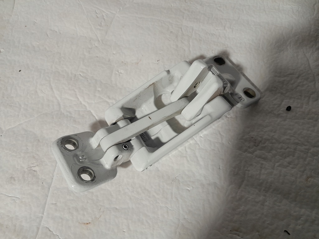 фото №1, Mercedes sprinter 907 910 петля дверь левый задняя a9107408900