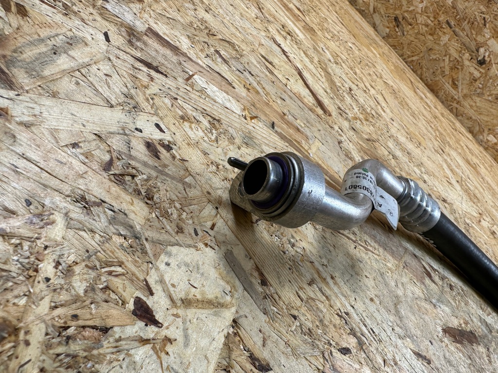 фото №7, Mercedes w177 шланг кондиционера 1.5 d