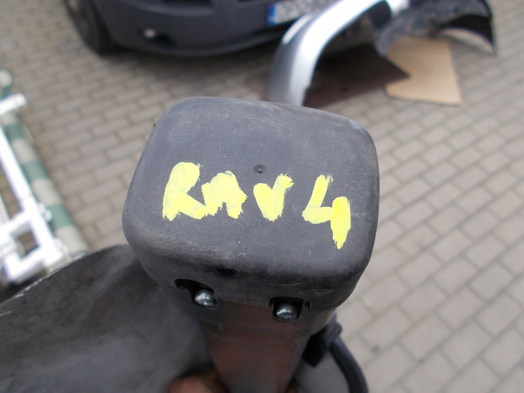 фото №11, Шторка жалюзі штора багажника задня toyota rav 4 2006-2012r