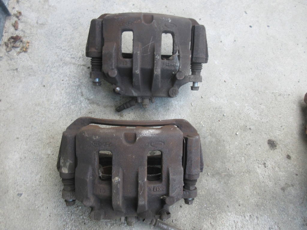 фото №1, Hyundai h-1 ii 2.5 crdi суппорт левый перед 170 km