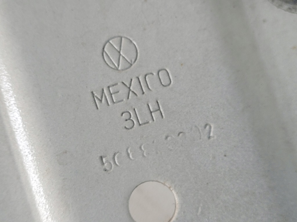 фото №7, Петлі капот vw jetta 5c lc9x 5c6823301 5c6823302