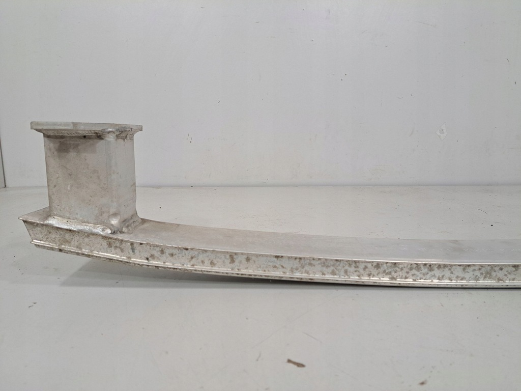 фото №11, Bmw 1 f40 2022 поперечина бампера заднього