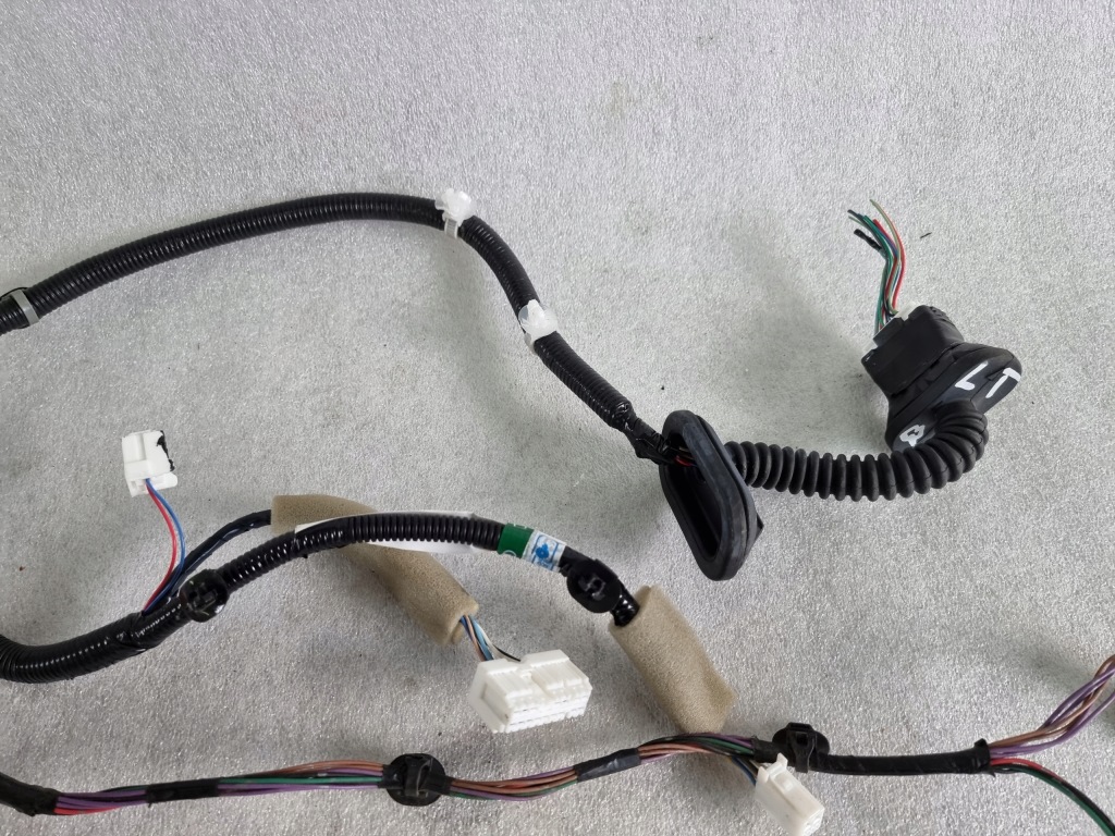 фото №4, Жгут электропроводка дверь левый задняя infiniti q50