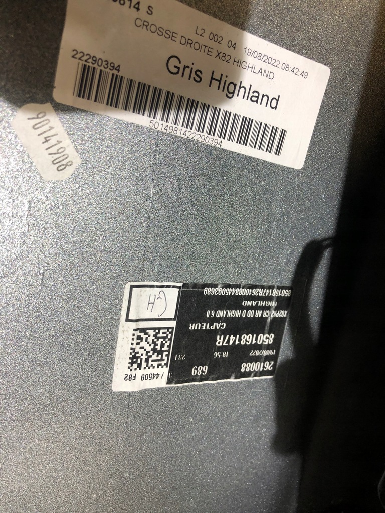 фото №11, Renault trafic iv правий кутик бампер задня лампа датчик pdc tekqa