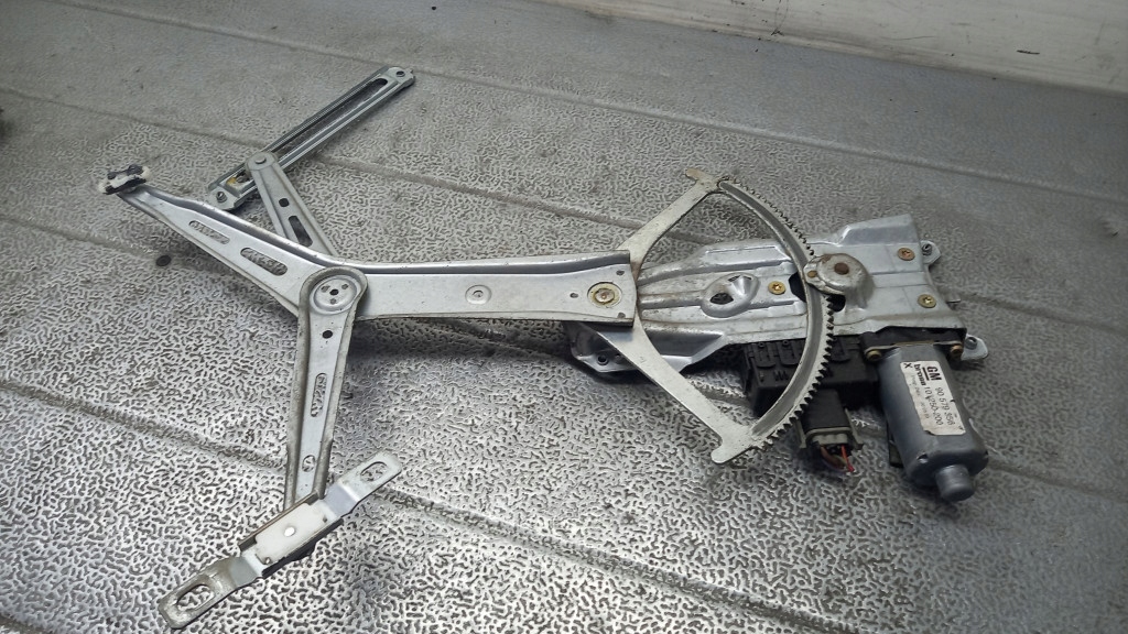 фото №1, Підйомник правий перед opel zafira a 2.2dti 03r