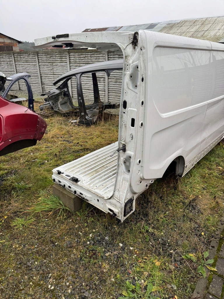 фото №3, Pas задня задній блок двигуна правий задня задній renault trafic iii