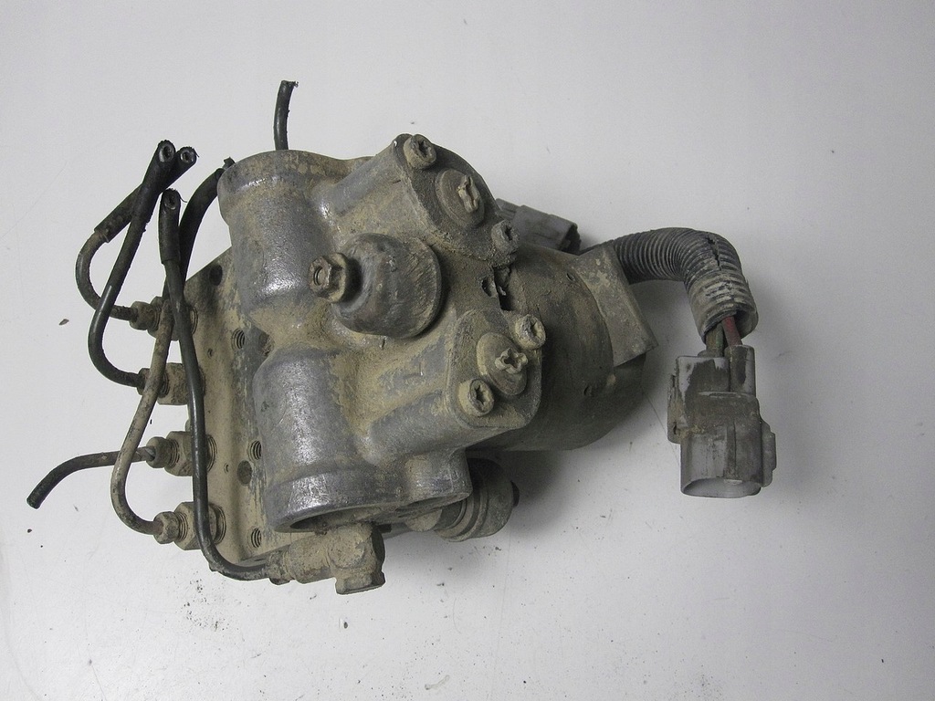 фото №8, Насос abs блок управления toyota rav4 96r