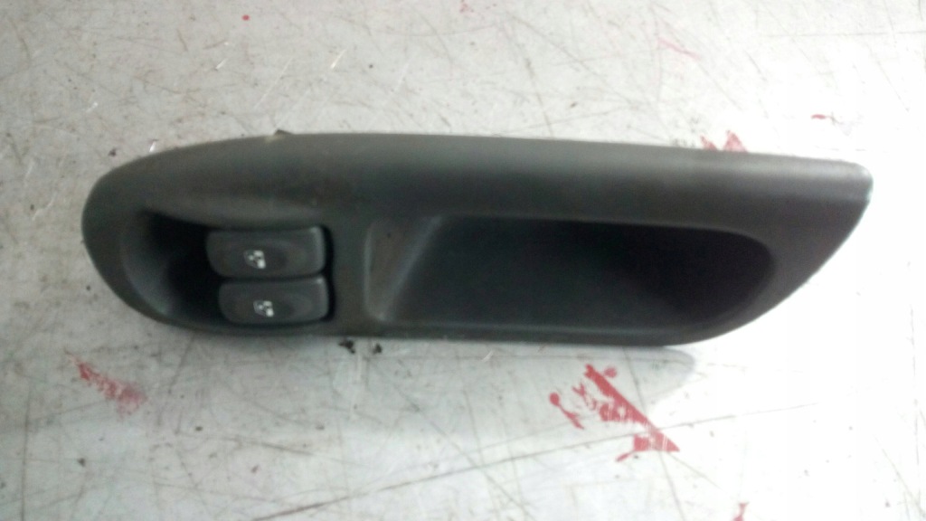 фото №1, Перемикач вікон renault scenic i 7700431172