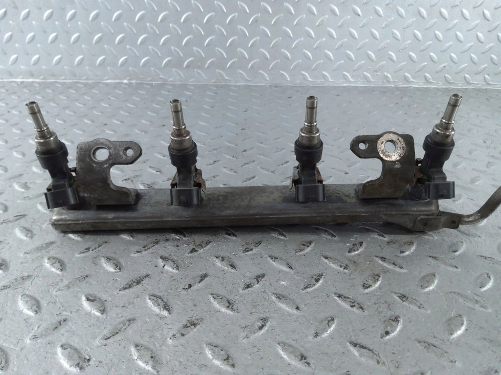 Комплект форсунок nissan cube z12 16600ed000 с Разборки