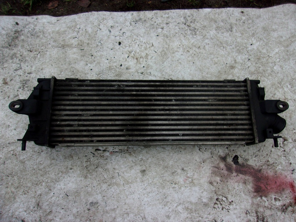 фото №1, Renault trafic ii,vivaro 2.0 dci интеркулер