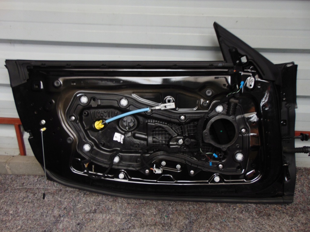 фото №5, Дверь левая bmw z4 g29 475 black-sapphire металлик