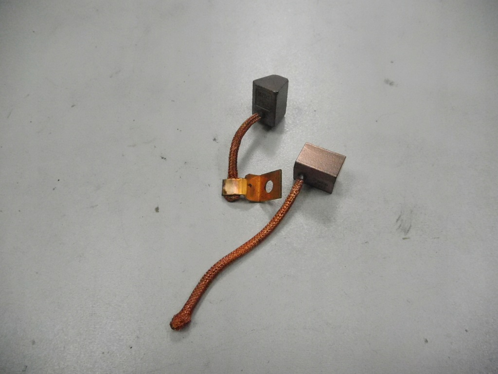 Щетка стартер renault rvi 7701202545 Оригинал