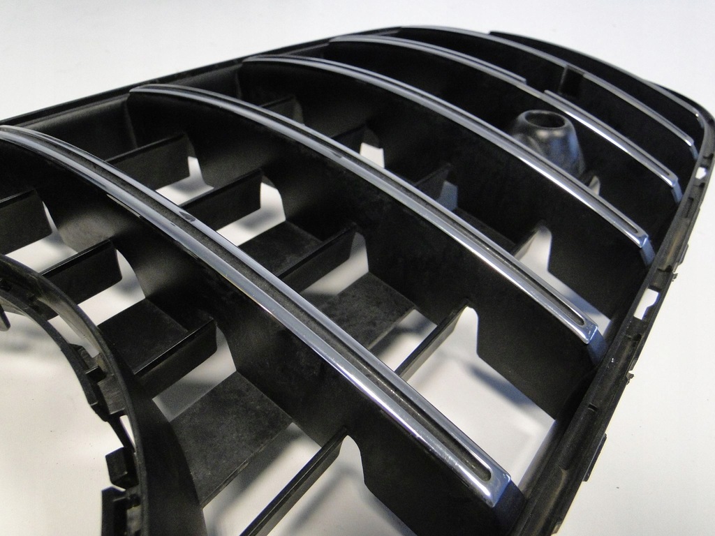 фото №4, Mercedes amg gt 190 решётка радиатора решётка радиатора левая panamericana