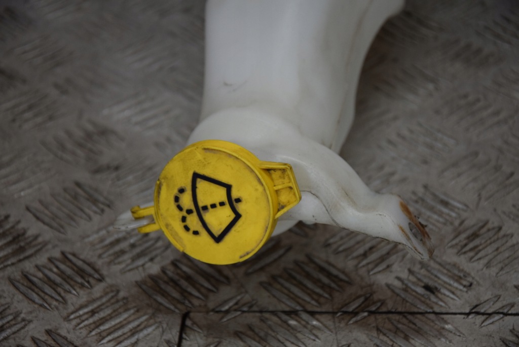 фото №6, Jeep grand cherokee wk2 бачок омывателя ксенон 13r.