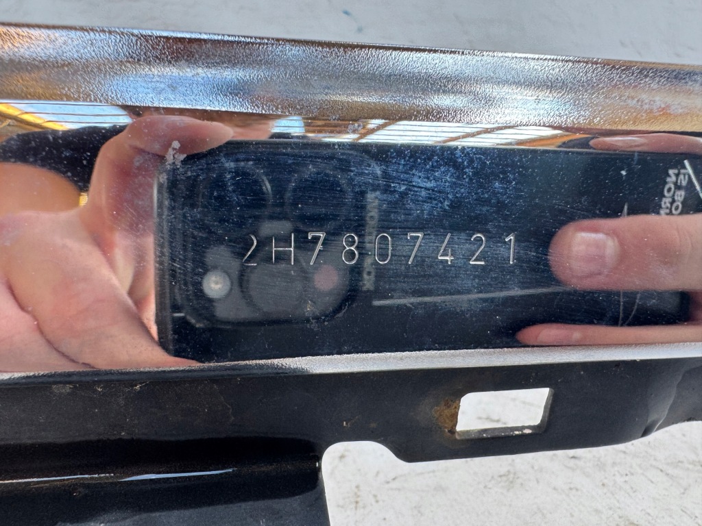 Vw amarok рестайлінг  - бампер задні задній хром 2h7807421 в Україні