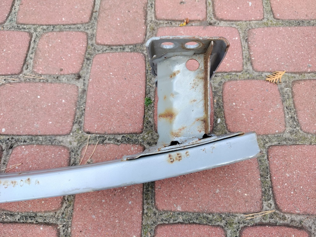 фото №8, Toyota auris ii балка підсилювач бампера перед